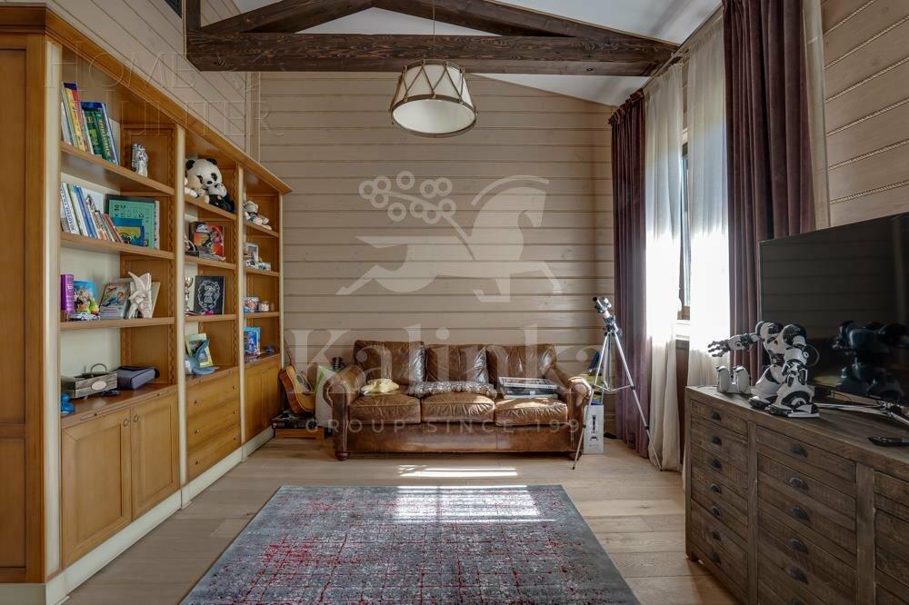 2-этажный коттедж 1 800 м² с отделкой