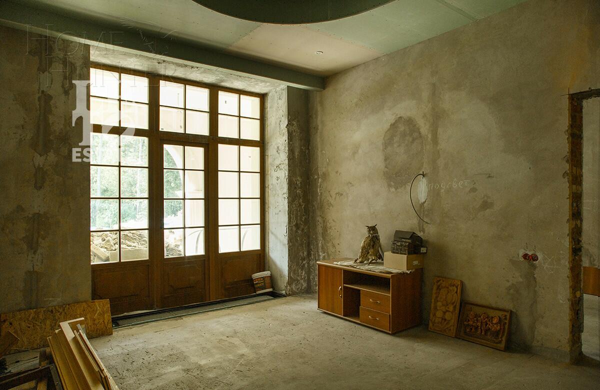 2-этажный коттедж 1 569 м² без отделки