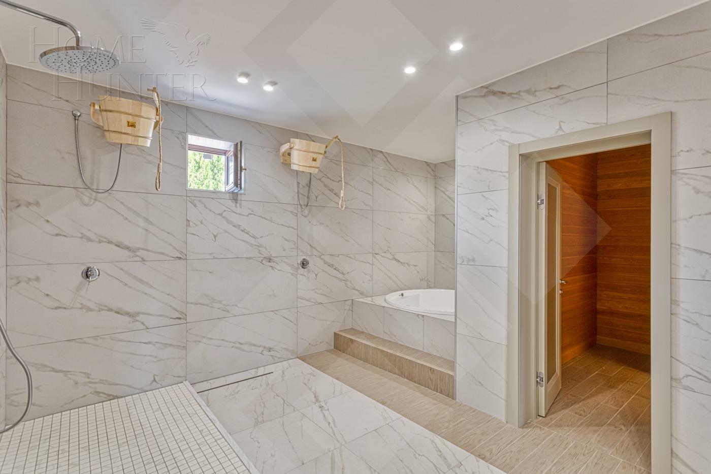 2-этажный коттедж 650 м² с отделкой