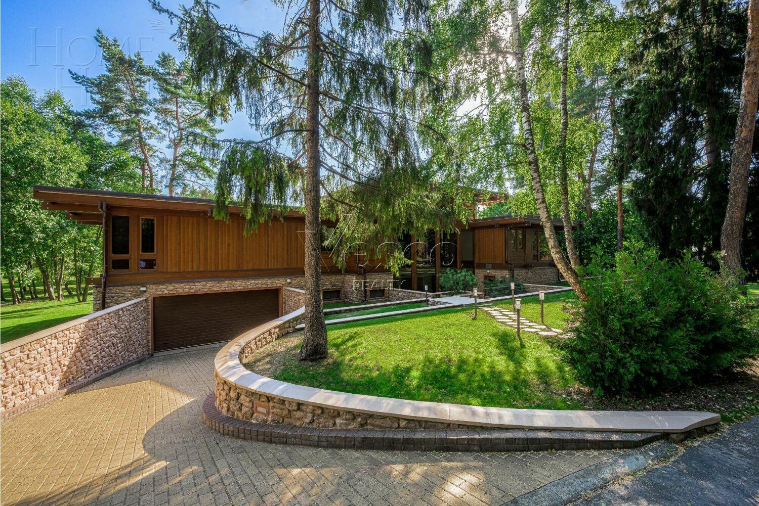 1-этажный коттедж 778 м² с отделкой