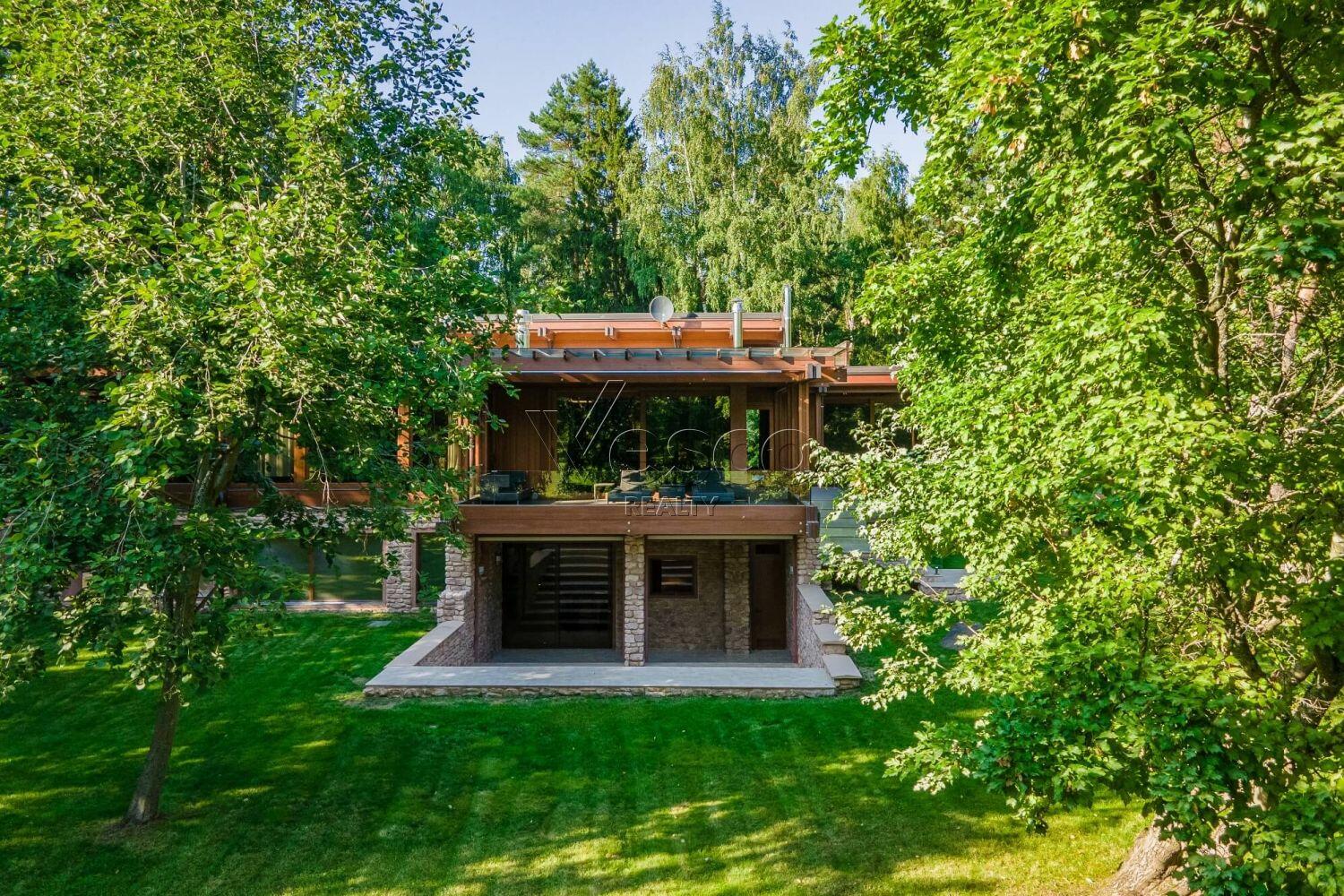 1-этажный коттедж 778 м² с отделкой