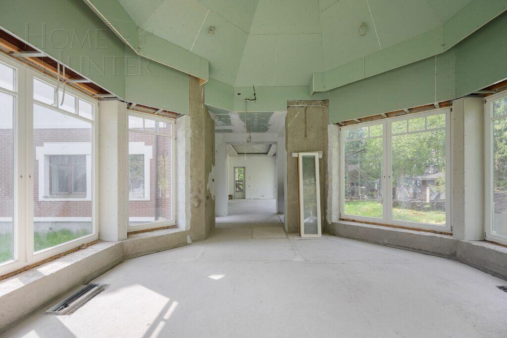 3-этажный коттедж 501.7 м² без отделки