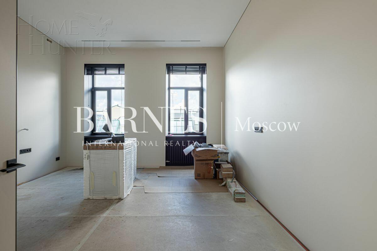 4-КОМН. КВАРТИРА С ОТДЕЛКОЙ 250.25 М² НА 4 ЭТАЖЕ