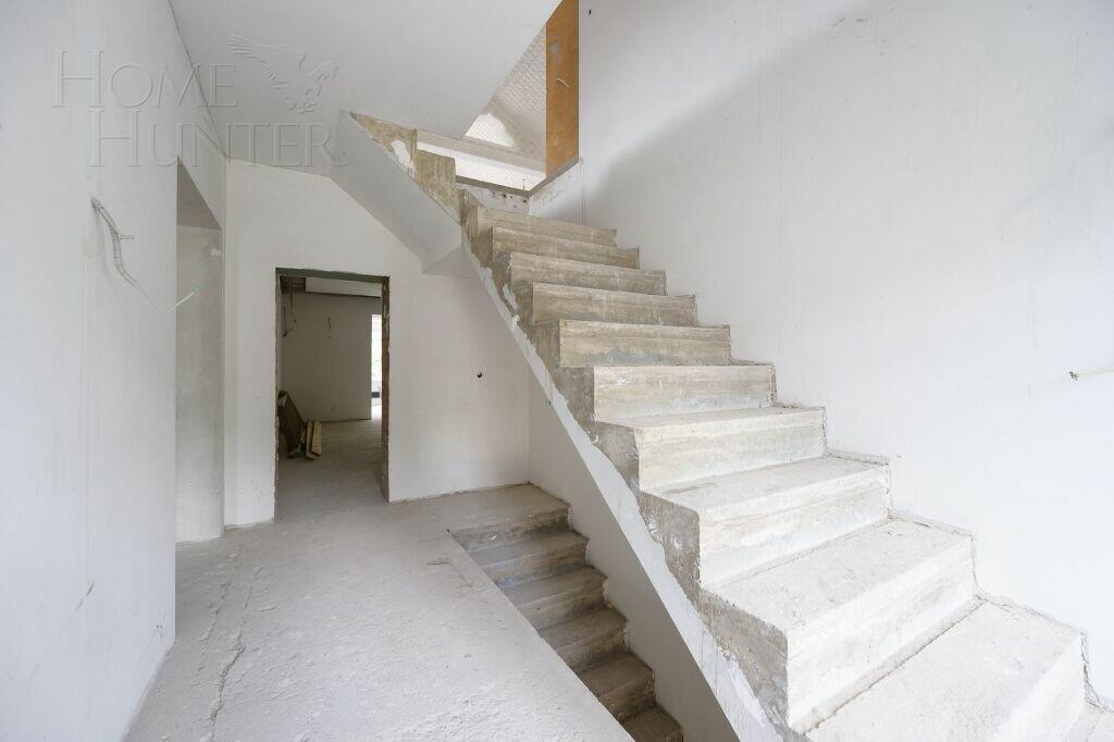 3-этажный коттедж 501.7 м² без отделки