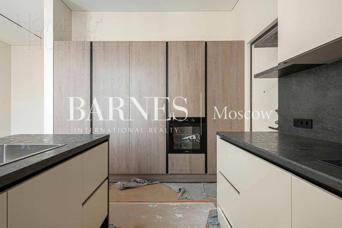 4-КОМН. КВАРТИРА С ОТДЕЛКОЙ 250.25 М² НА 4 ЭТАЖЕ