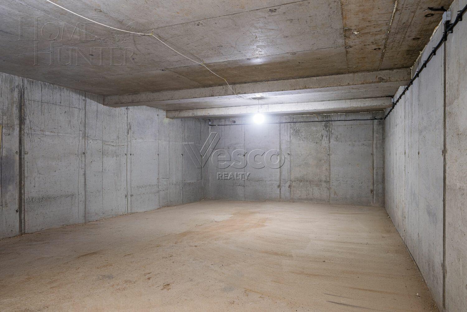 2-этажный коттедж 581.7 м² без отделки