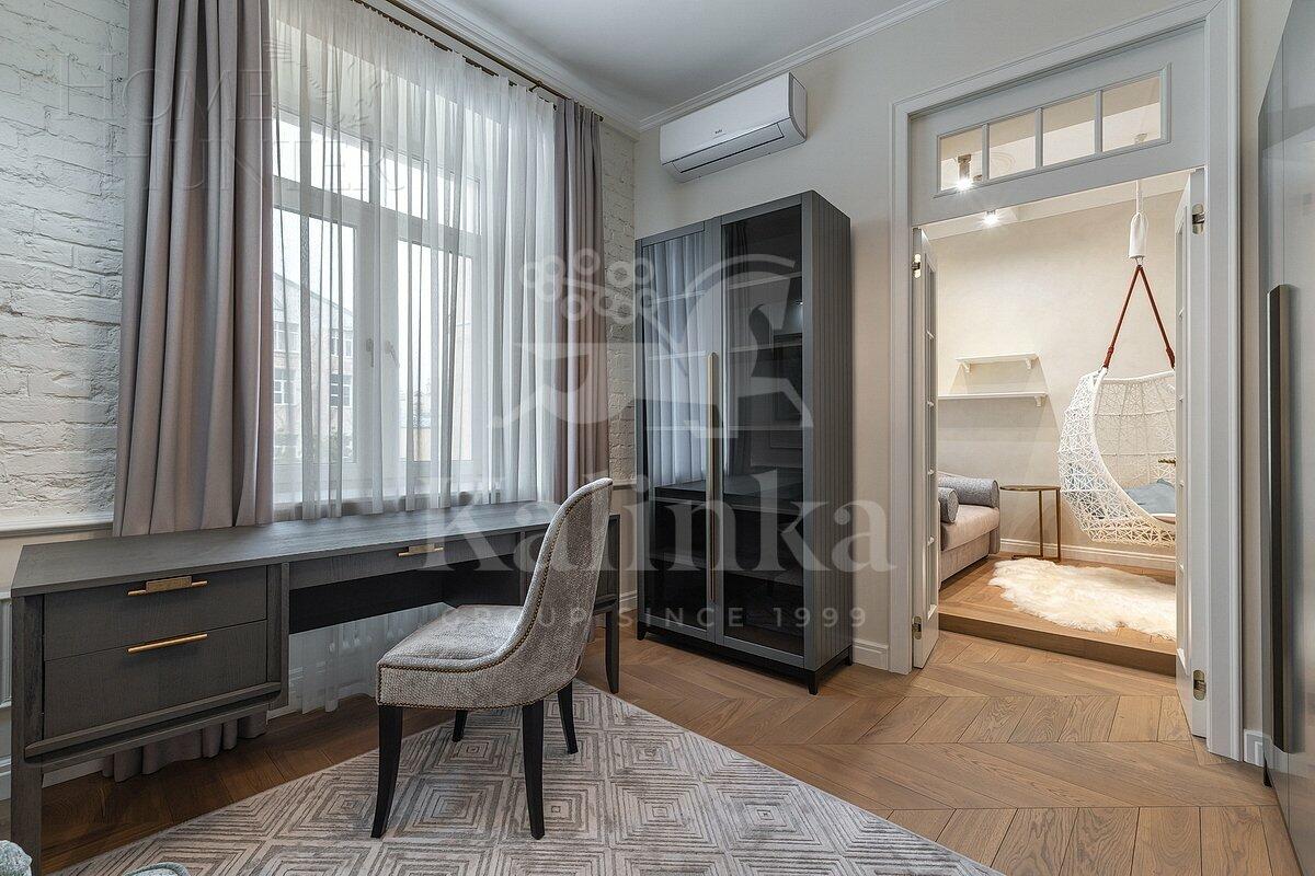 5-КОМН. КВАРТИРА С ОТДЕЛКОЙ 115 М² НА 4 ЭТАЖЕ