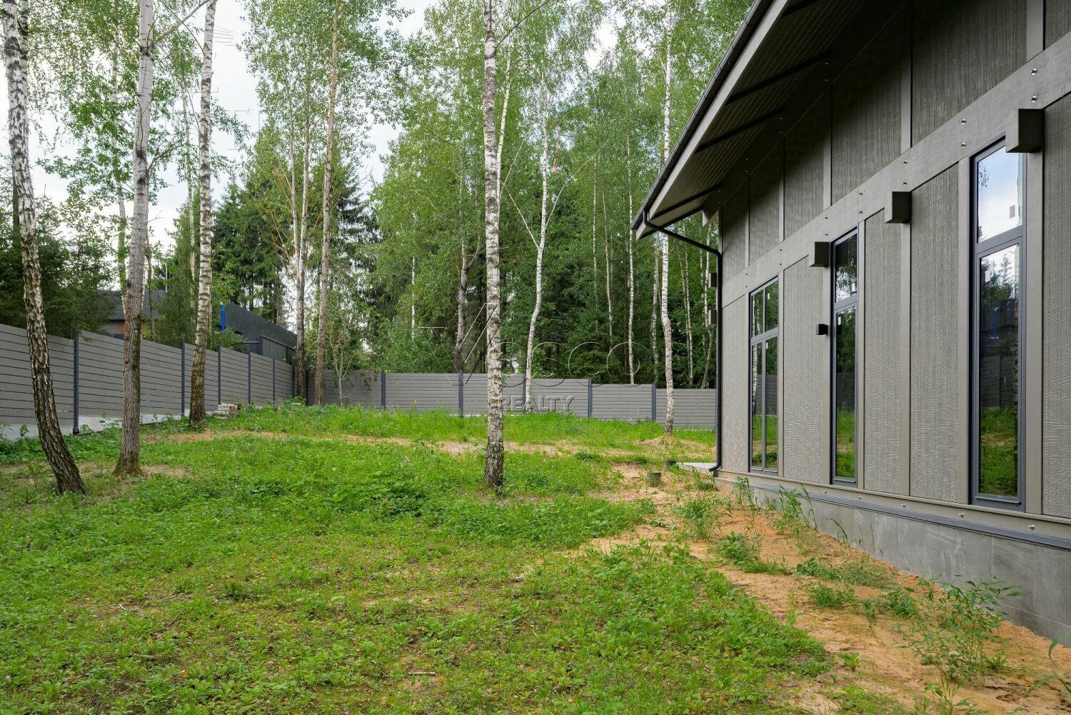 2-этажный коттедж 581.7 м² без отделки