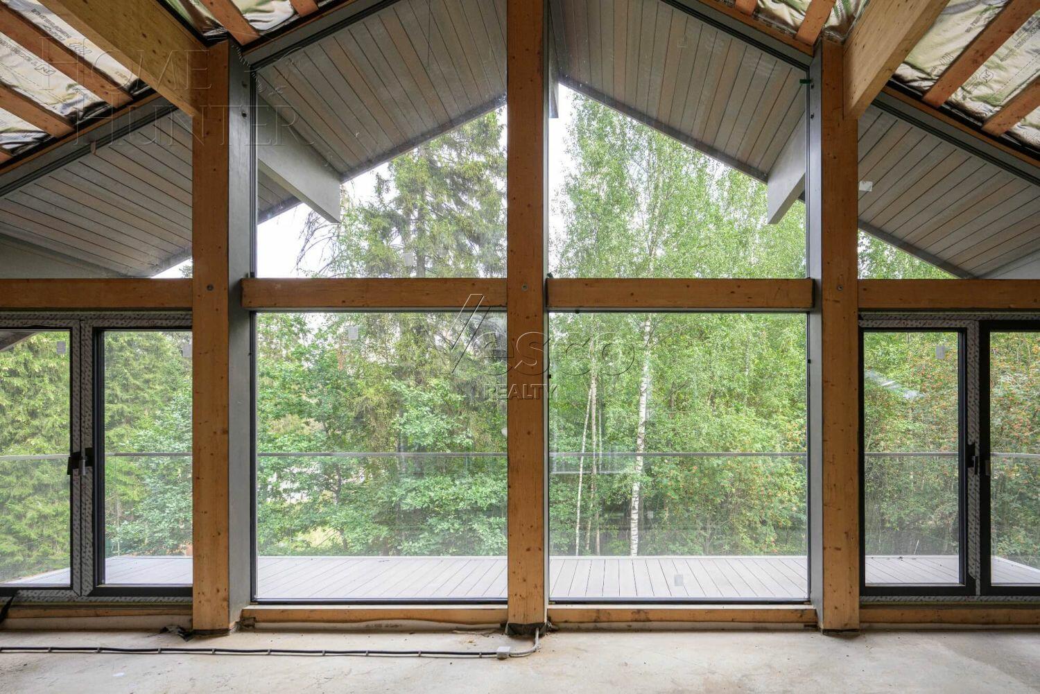 2-этажный коттедж 581.7 м² без отделки