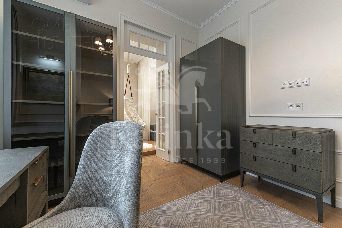 5-КОМН. КВАРТИРА С ОТДЕЛКОЙ 115 М² НА 4 ЭТАЖЕ