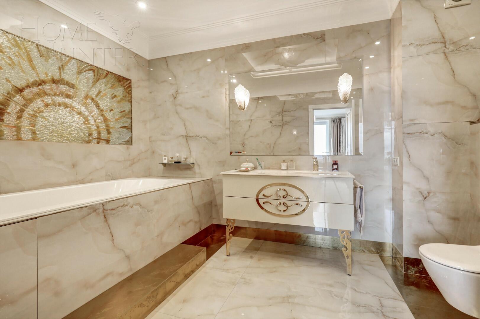 2-КОМН. КВАРТИРА С ОТДЕЛКОЙ 109.5 М² НА 29 ЭТАЖЕ