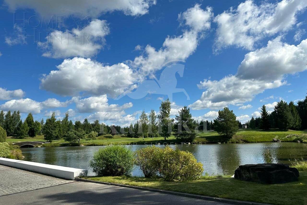 Участок 23.6 сот. в охраняемом поселке