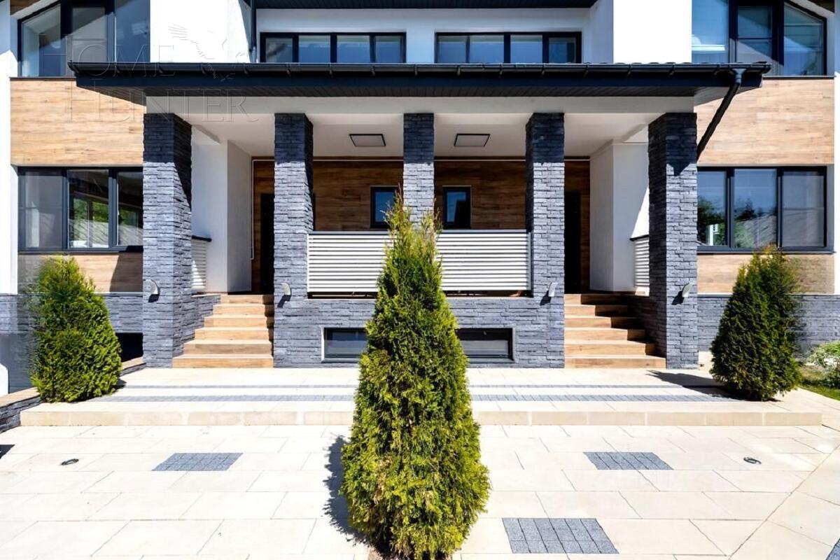 2-этажный коттедж 673 м² с отделкой