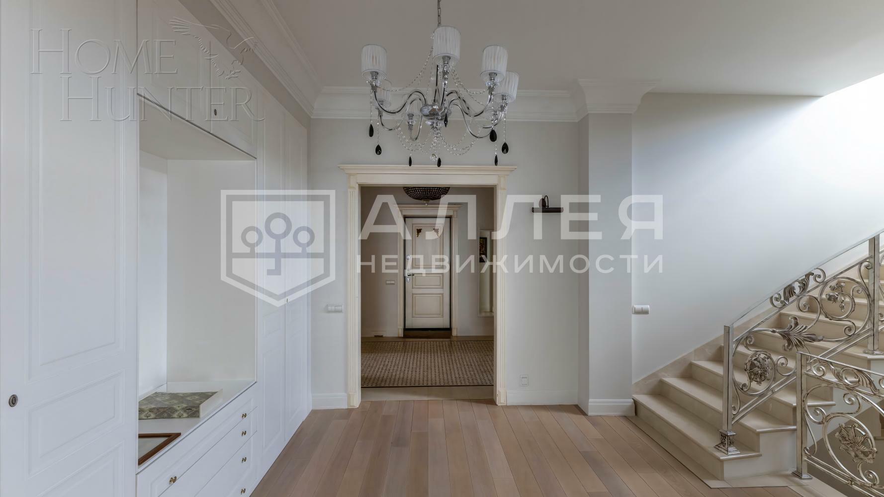 2-этажный коттедж 400 м² с отделкой