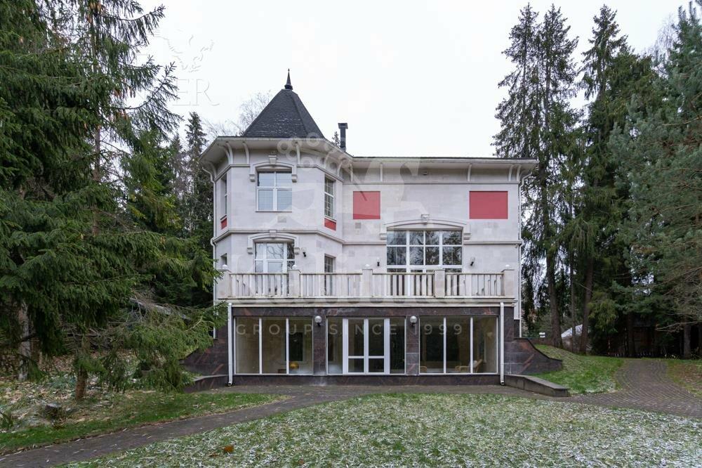 2-этажный коттедж 511 м² с отделкой