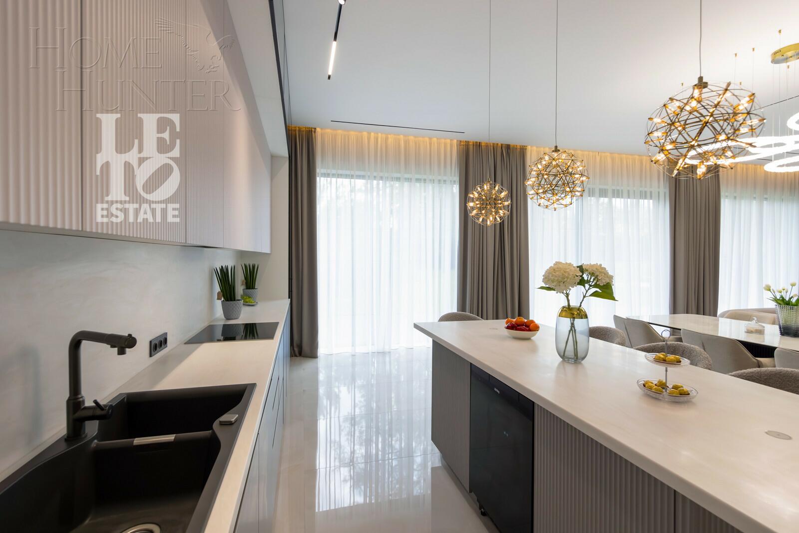 2-этажный коттедж 507.3 м² с отделкой