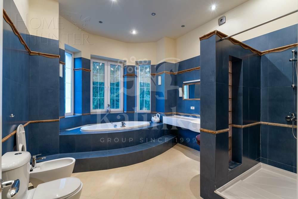 2-этажный коттедж 511 м² с отделкой