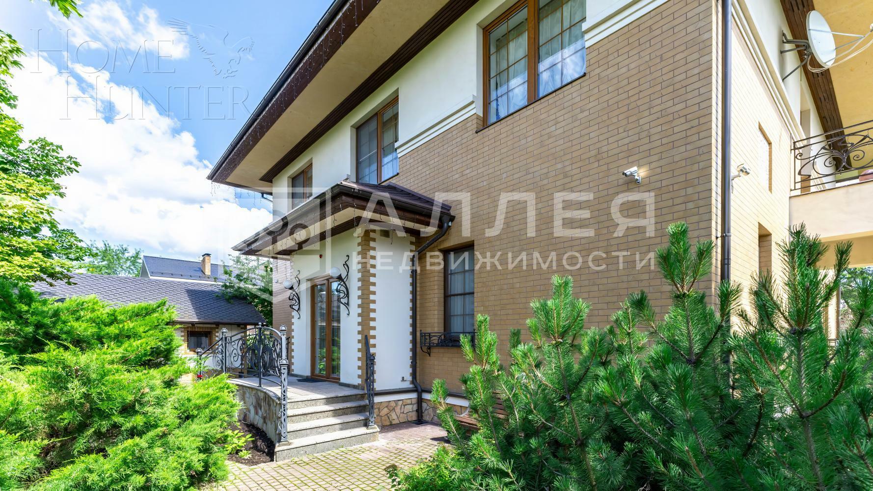 2-этажный коттедж 400 м² с отделкой