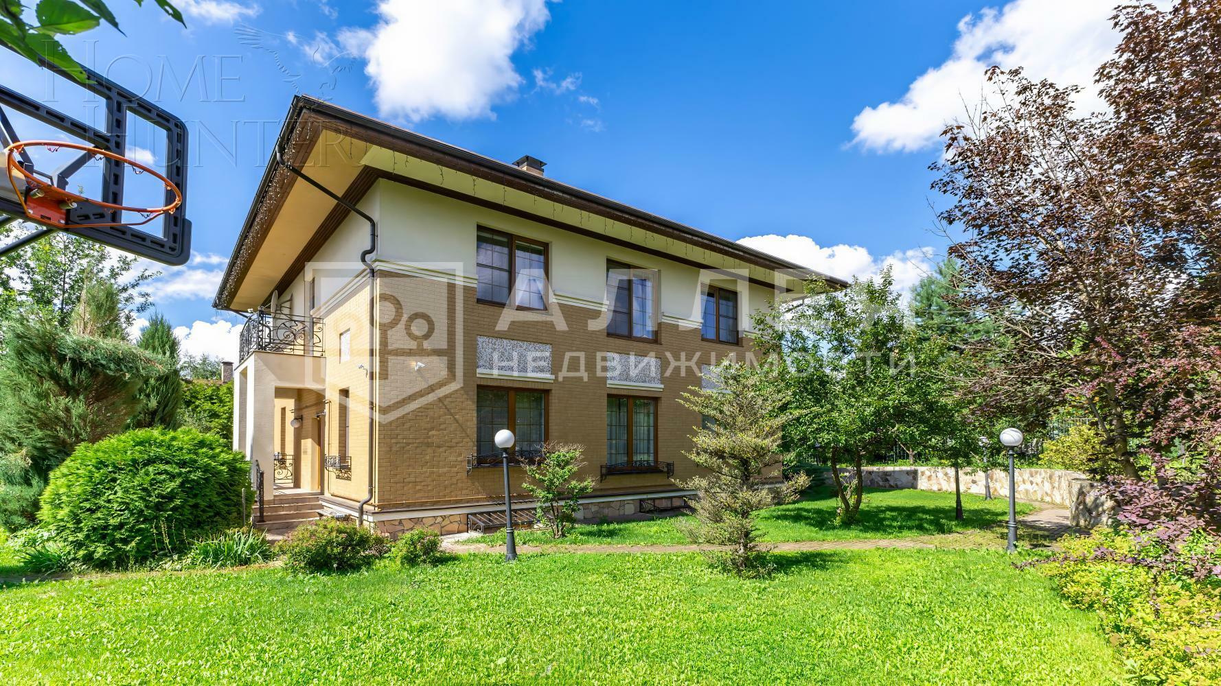 2-этажный коттедж 400 м² с отделкой