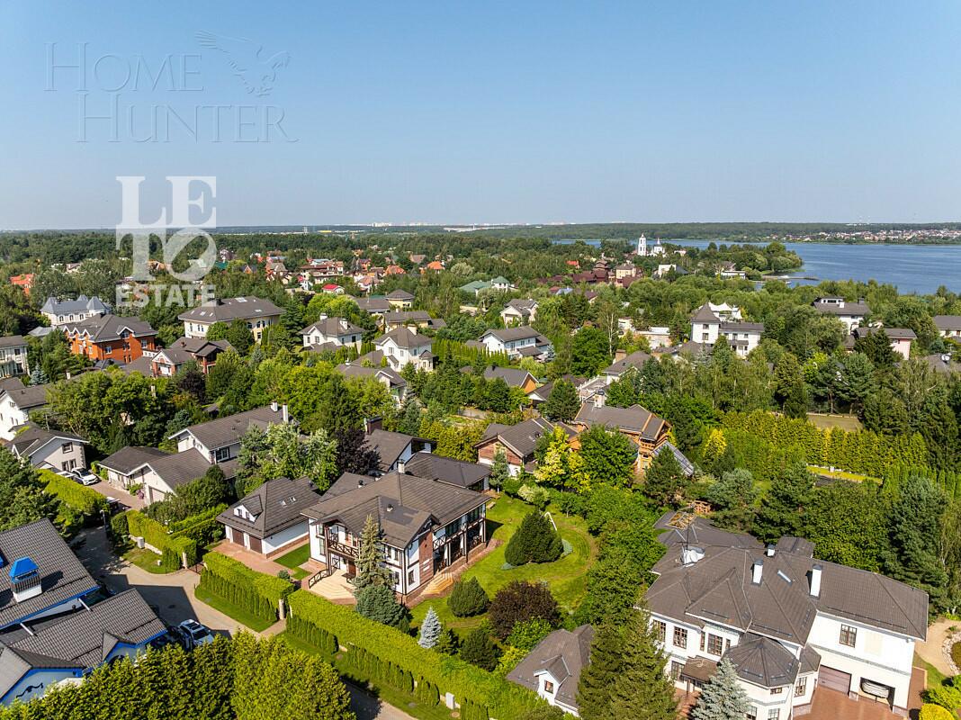 2-этажный коттедж 600 м² с отделкой