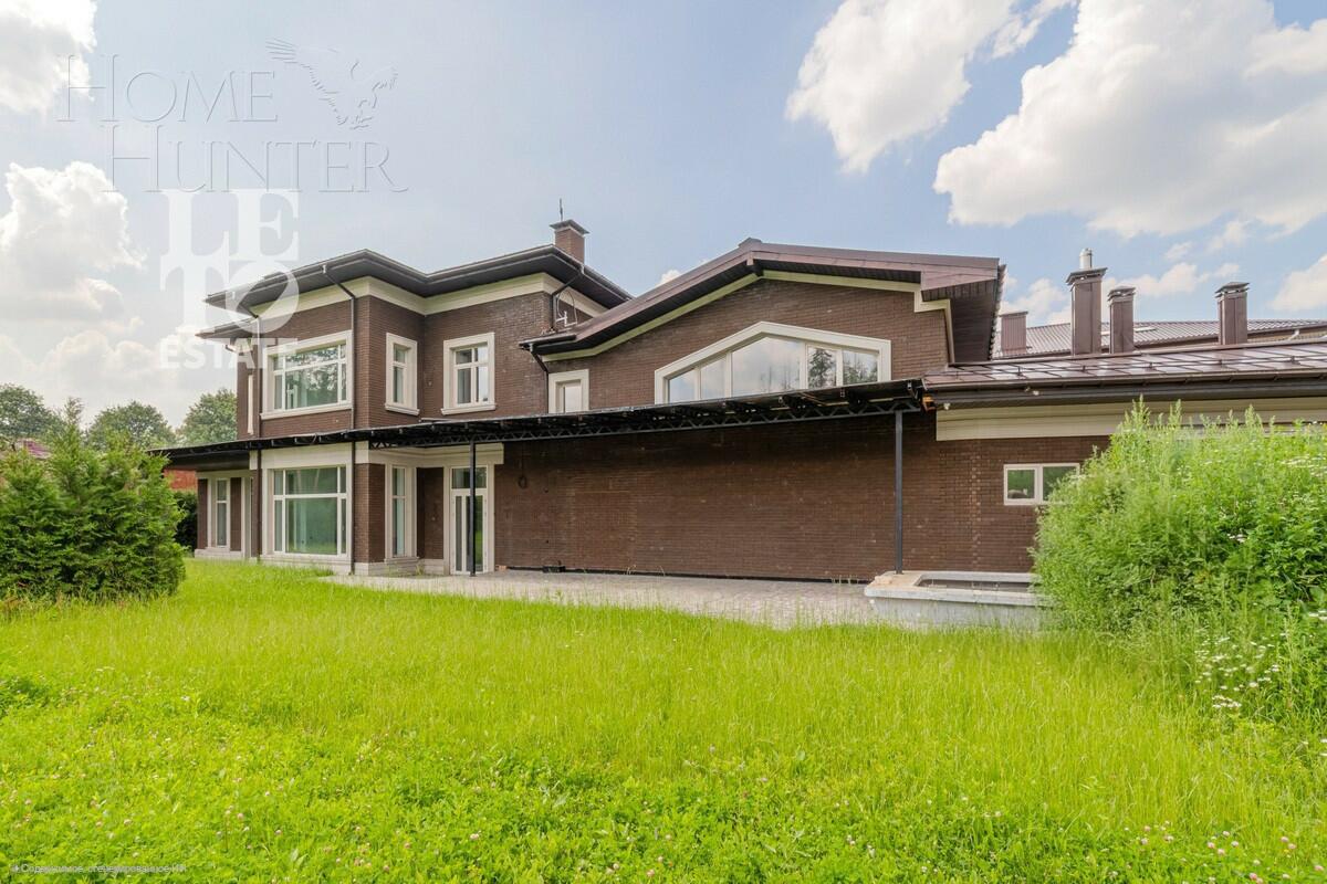 2-этажный коттедж 750 м² без отделки