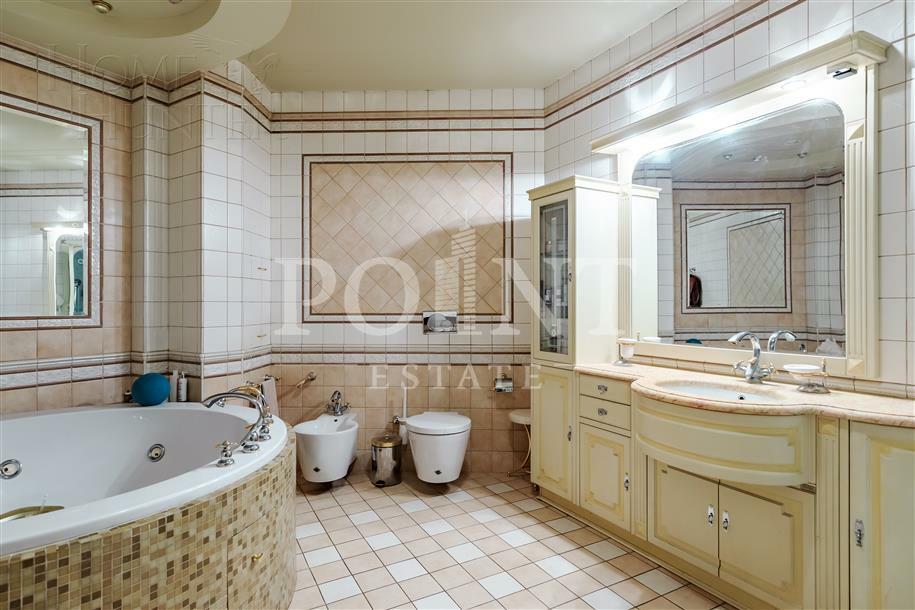 6-КОМН. КВАРТИРА С ОТДЕЛКОЙ 252.3 М² НА 8 ЭТАЖЕ