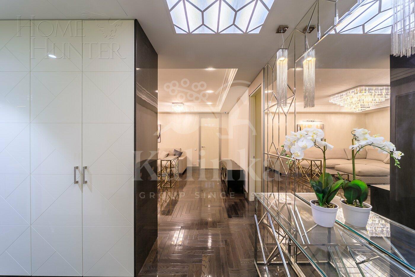 4-КОМН. КВАРТИРА С ОТДЕЛКОЙ 230 М² НА 6 ЭТАЖЕ