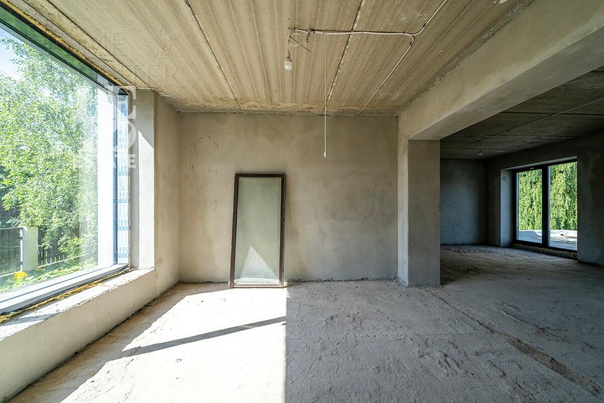 3-этажный коттедж 770 м² без отделки