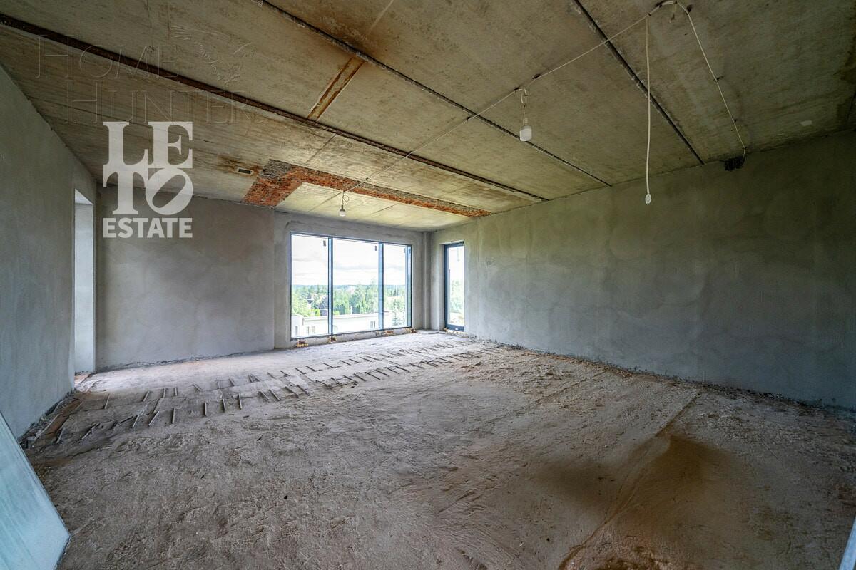 3-этажный коттедж 770 м² без отделки