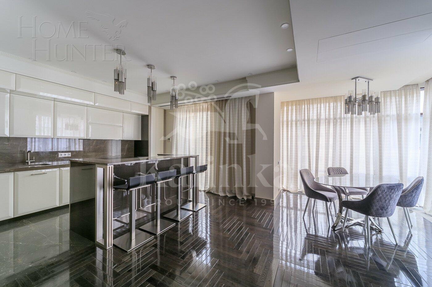 4-КОМН. КВАРТИРА С ОТДЕЛКОЙ 230 М² НА 6 ЭТАЖЕ