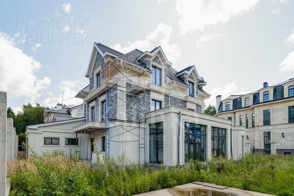 2-этажный коттедж 500 м² без отделки