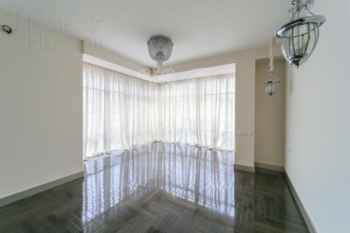 4-КОМН. КВАРТИРА С ОТДЕЛКОЙ 230 М² НА 6 ЭТАЖЕ