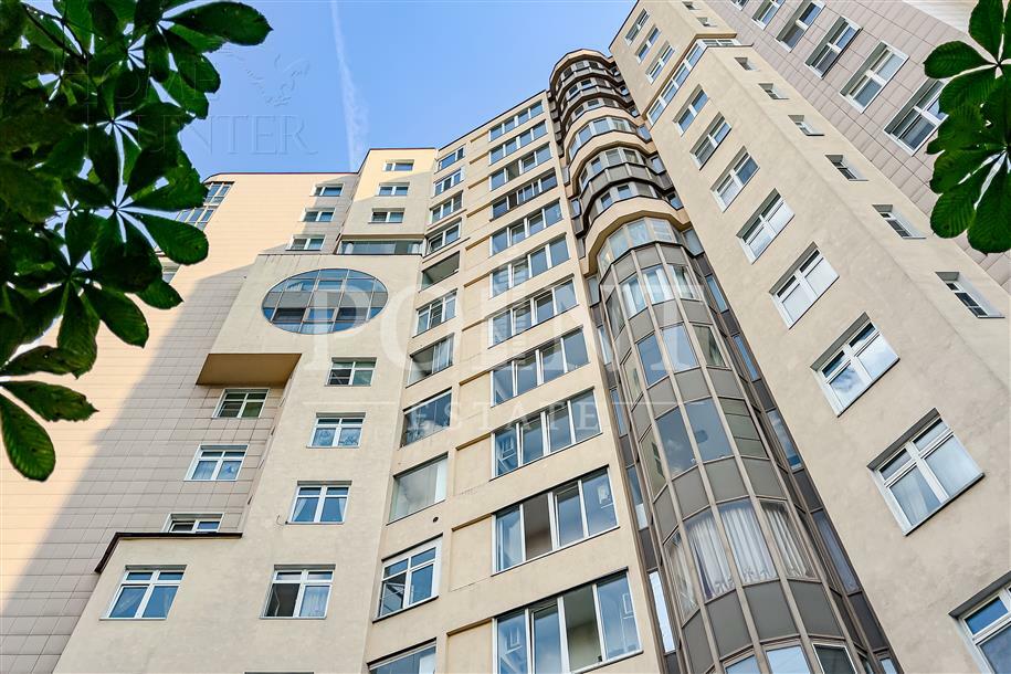 6-КОМН. КВАРТИРА С ОТДЕЛКОЙ 252.3 М² НА 8 ЭТАЖЕ