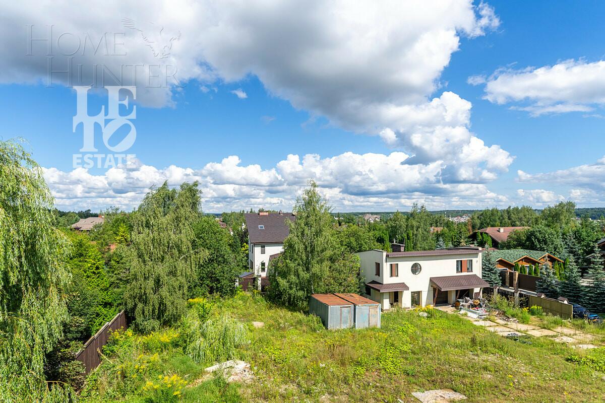 3-этажный коттедж 770 м² без отделки