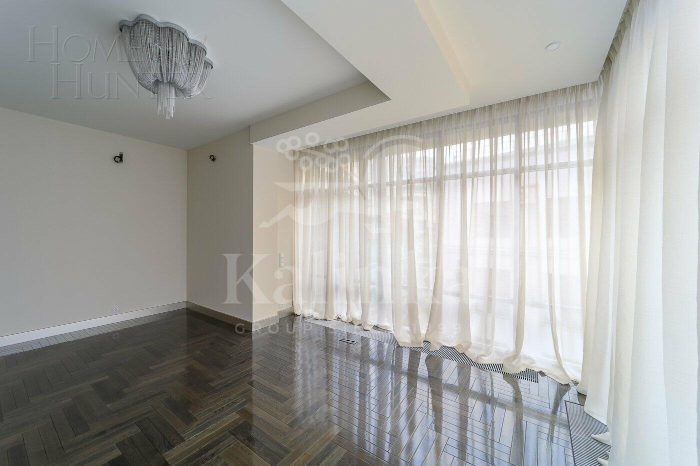 4-КОМН. КВАРТИРА С ОТДЕЛКОЙ 230 М² НА 6 ЭТАЖЕ