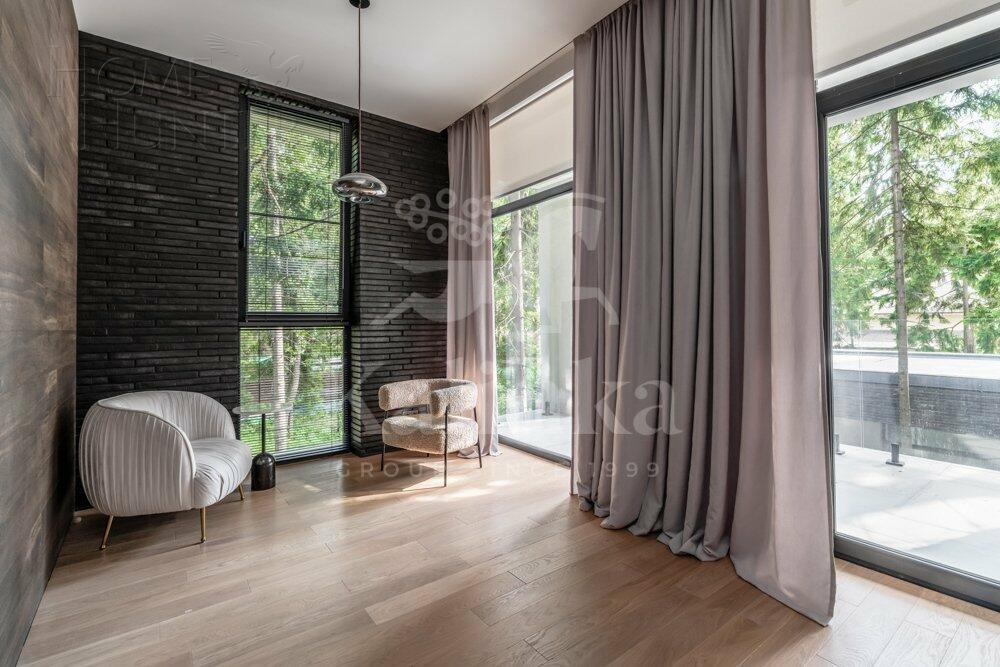 2-этажный коттедж 256 м² с отделкой