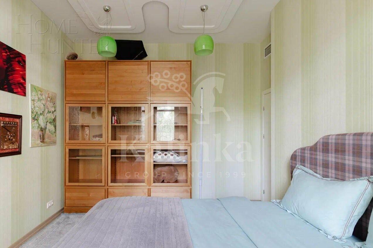 4-КОМН. КВАРТИРА С ОТДЕЛКОЙ 258.2 М² НА 1 ЭТАЖЕ