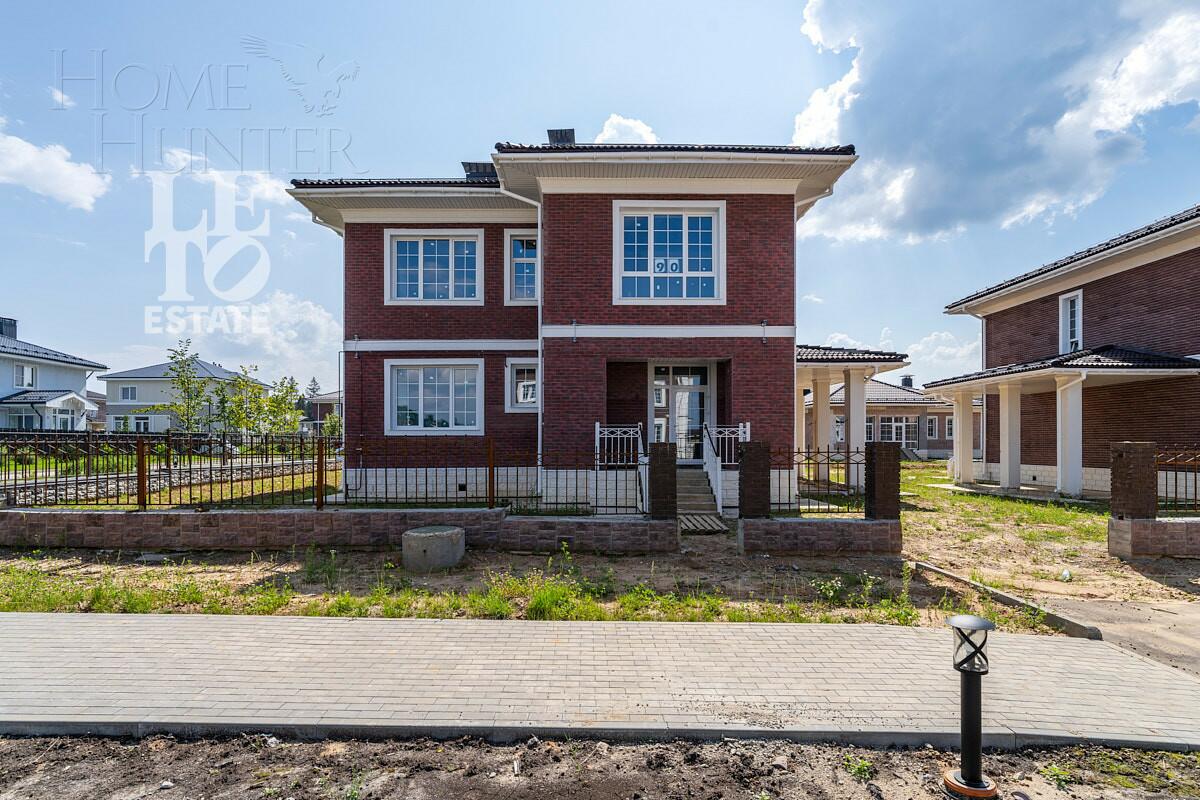 2-этажный коттедж 287.1 м² с отделкой