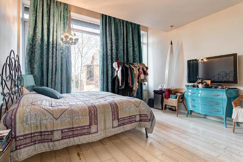 3-этажный таунхаус 354 м² с отделкой