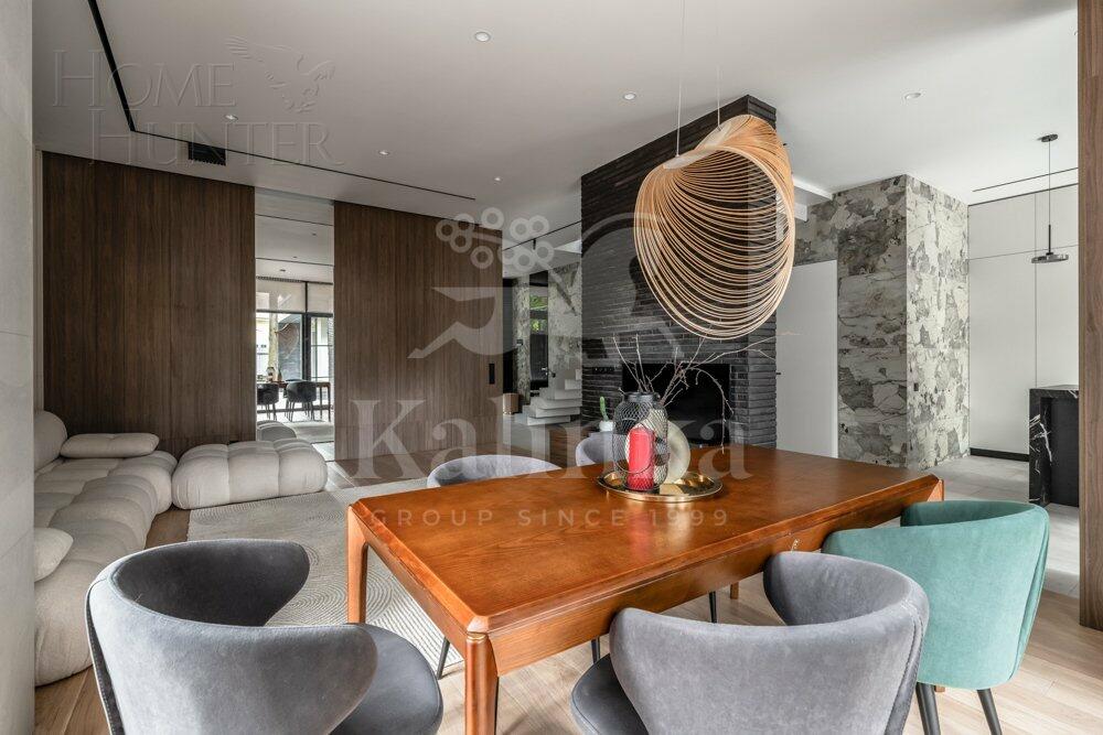 2-этажный коттедж 256 м² с отделкой