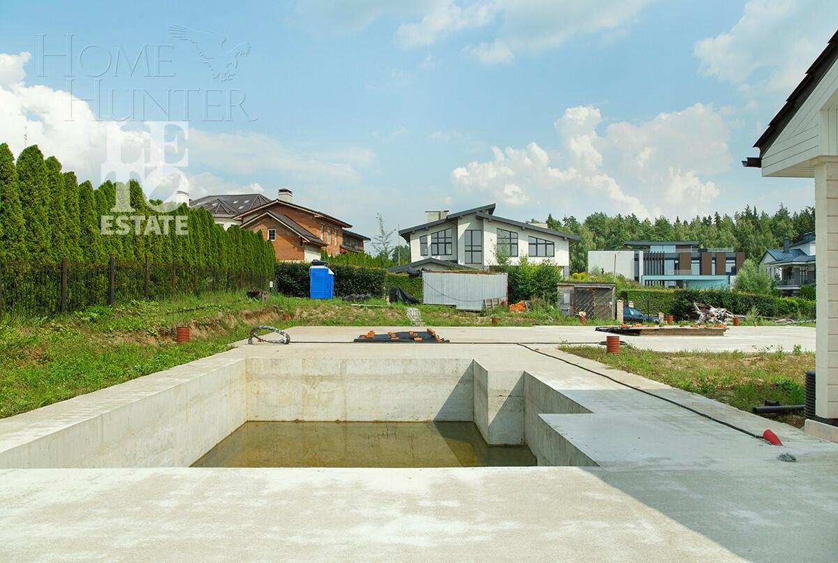 Участок 22.6 сот. в охраняемом поселке