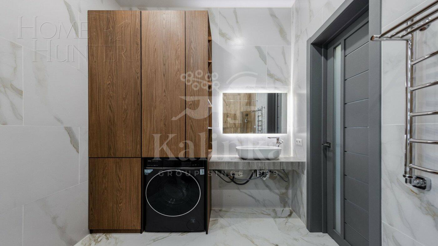 2-этажный коттедж 250 м² с отделкой