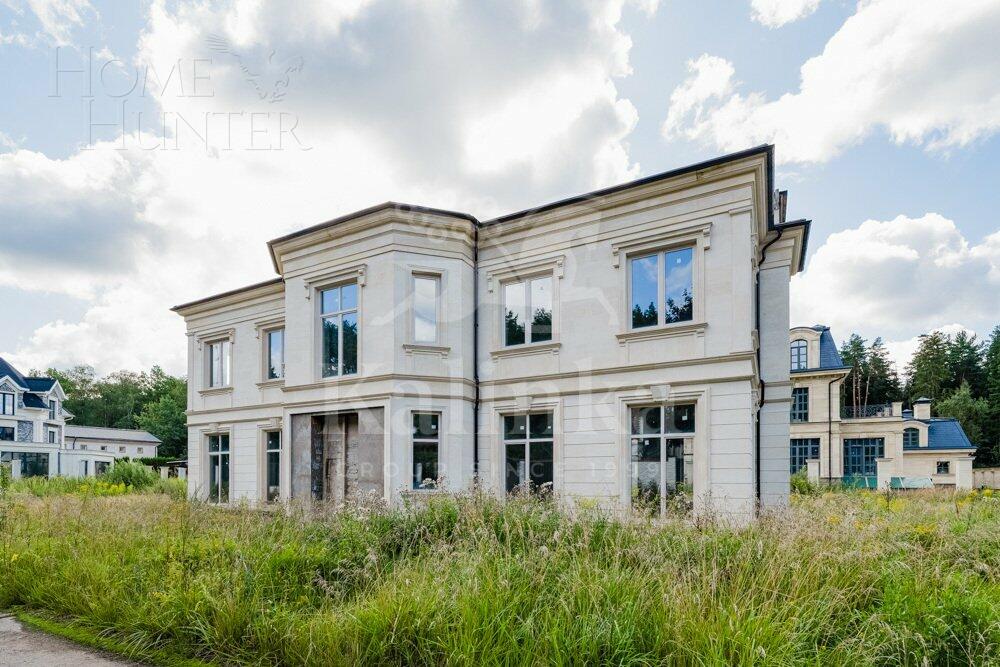 2-этажный коттедж 650 м² без отделки