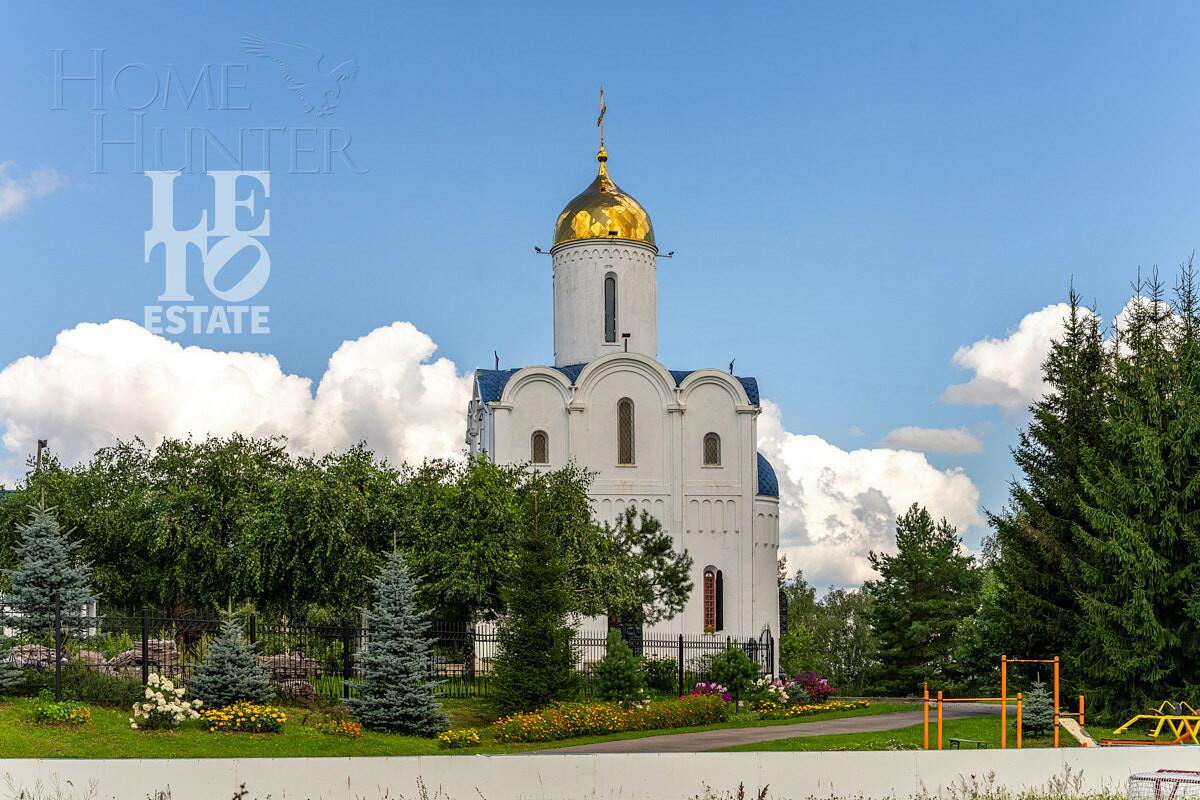 2-этажный коттедж 800 м² с отделкой