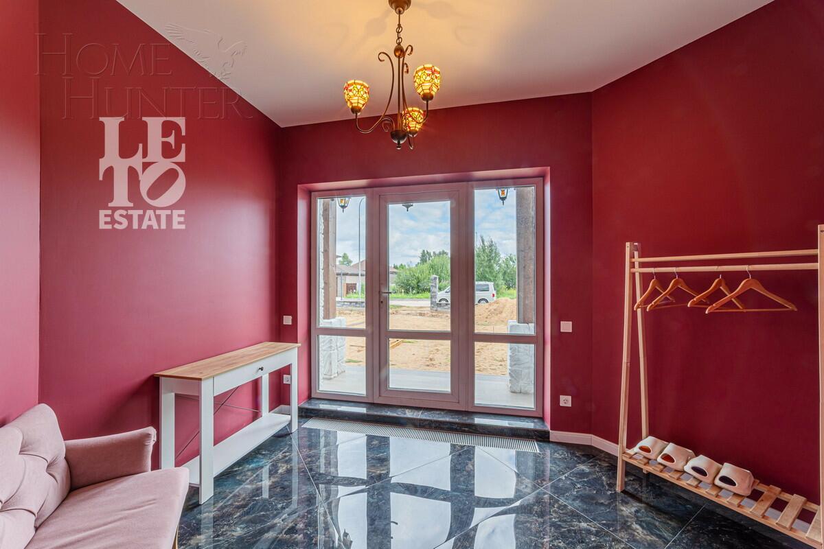 2-этажный коттедж 328.4 м² с отделкой