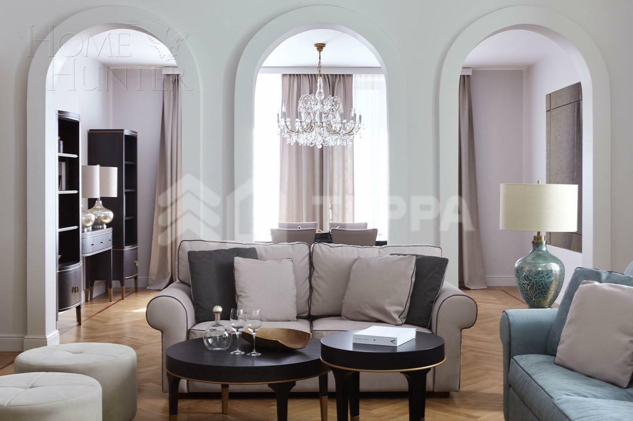 3-этажный коттедж 500 м² с отделкой