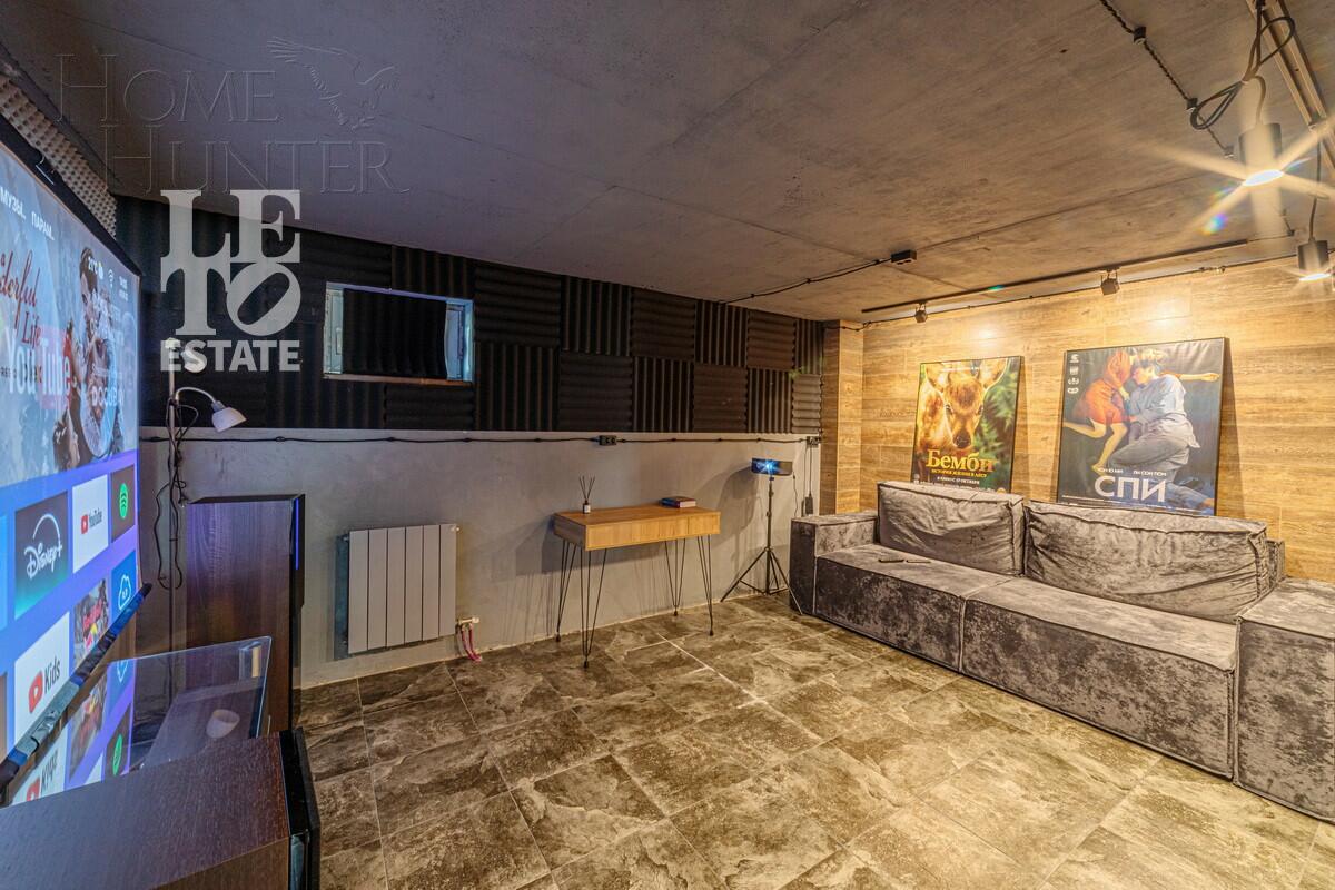 2-этажный коттедж 328.4 м² с отделкой