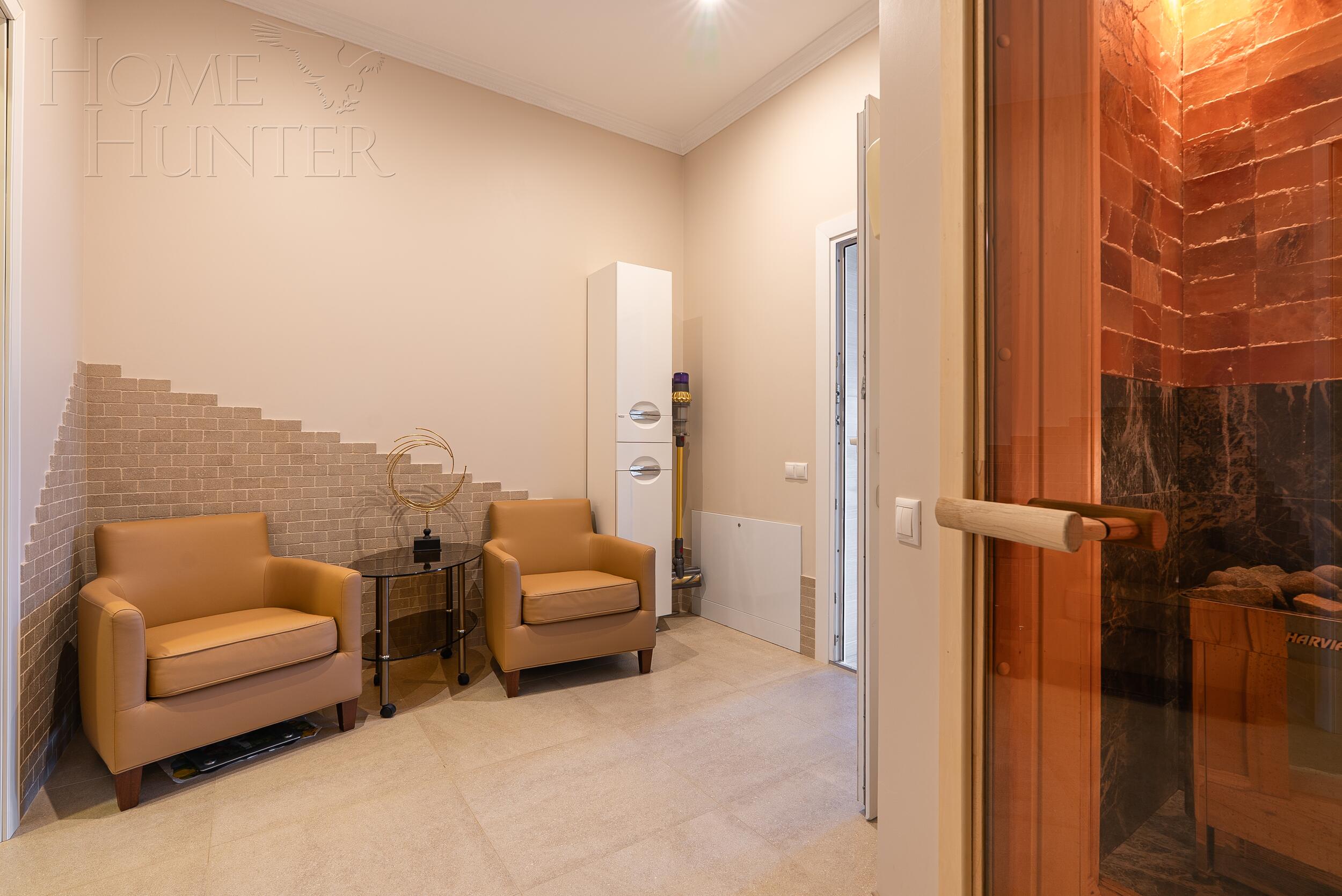 2-этажный коттедж 400 м² с отделкой