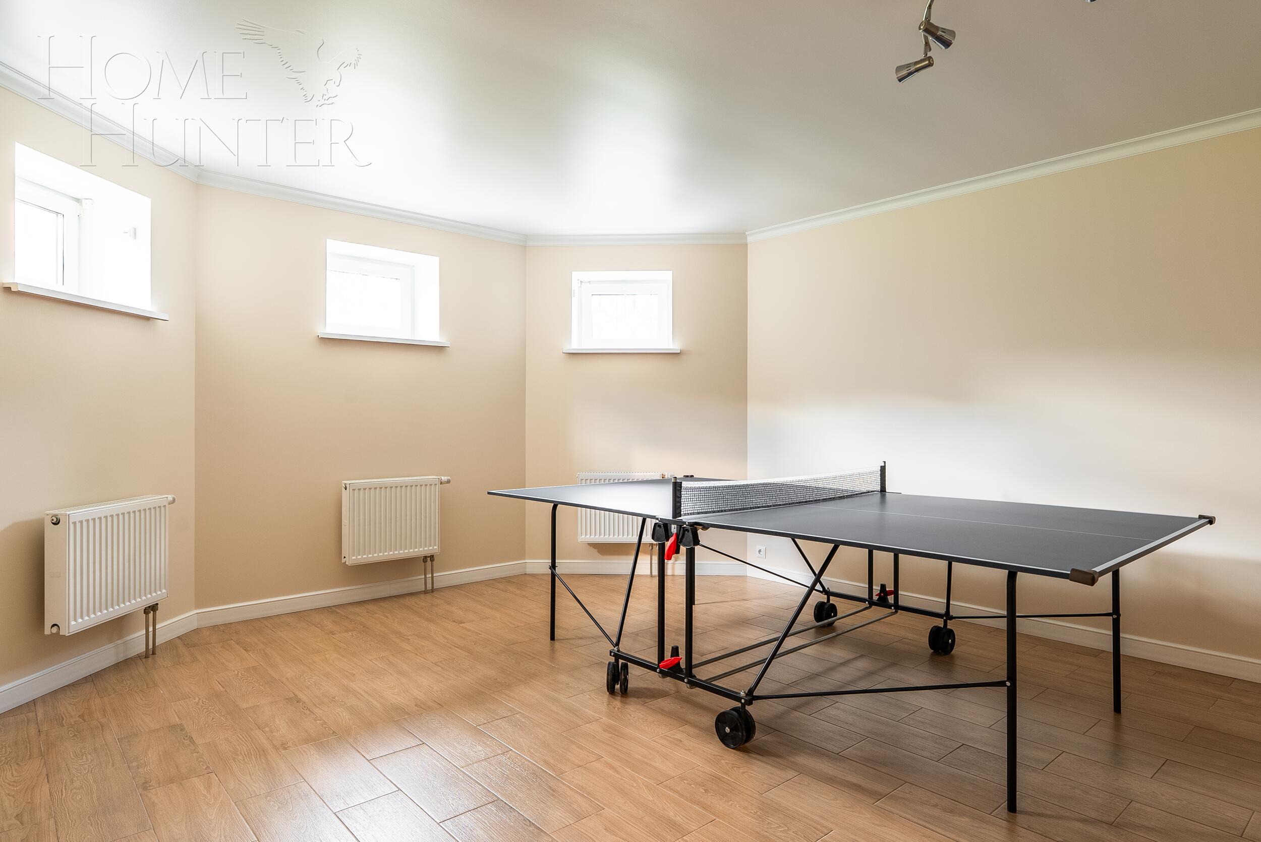 2-этажный коттедж 400 м² с отделкой