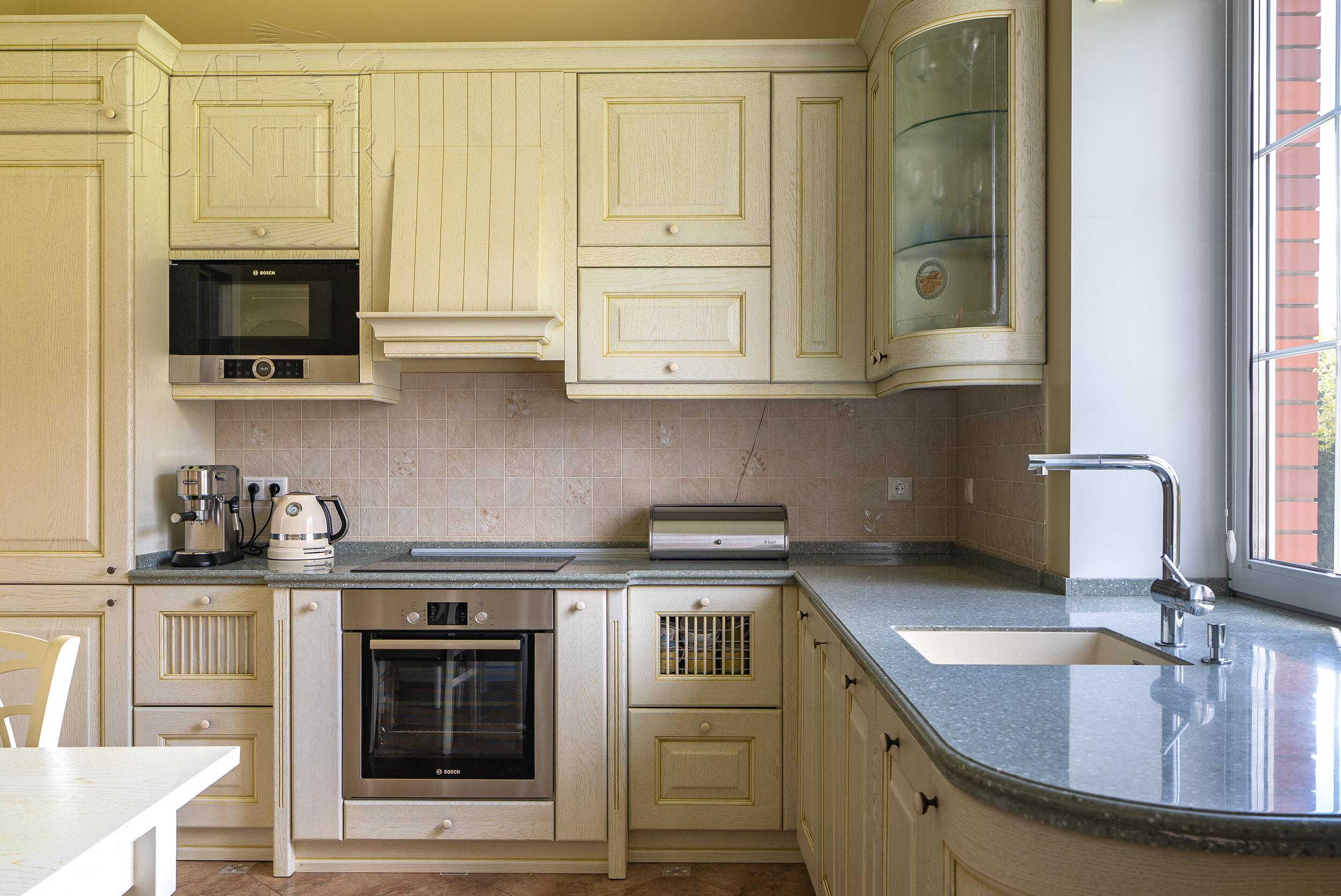 2-этажный коттедж 400 м² с отделкой